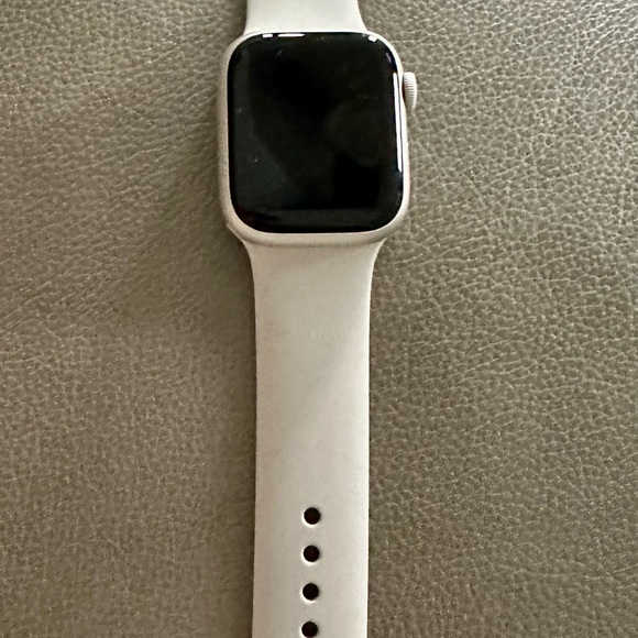 Apple Other - Apple Watch Series 7 GPS